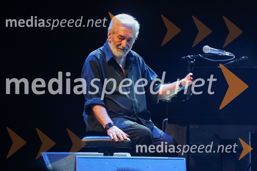  Cesar Camargo Mariano, pianistBossa de Novo & Cesar Camargo Mariano na 71. Ljubljana Festivalu