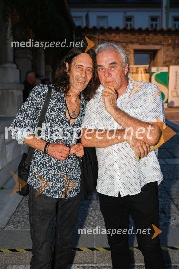  Davor Klarič, klaviature, skupina MI2;  Zvone Tomac, režiserBossa de Novo & Cesar Camargo Mariano na 71. Ljubljana Festivalu