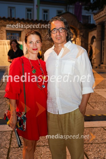  Mojca Medvedšek, učiteljica flamenka, lektorica portugalščine;  Carlos Pascual, pisateljBossa de Novo & Cesar Camargo Mariano na 71. Ljubljana Festivalu
