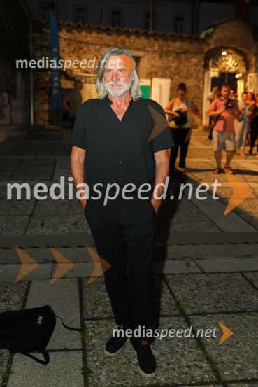  Aldo Kumar,  slovenski skladateljBossa de Novo & Cesar Camargo Mariano na 71. Ljubljana Festivalu