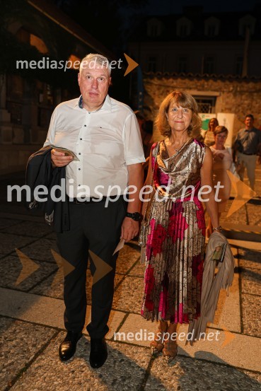  Samo Žolger, GEN-I, d.o.o.; prof.dr. Nevenka Hrovatin, Ekonomska Fakulteta LjubljanaBossa de Novo & Cesar Camargo Mariano na 71. Ljubljana Festivalu