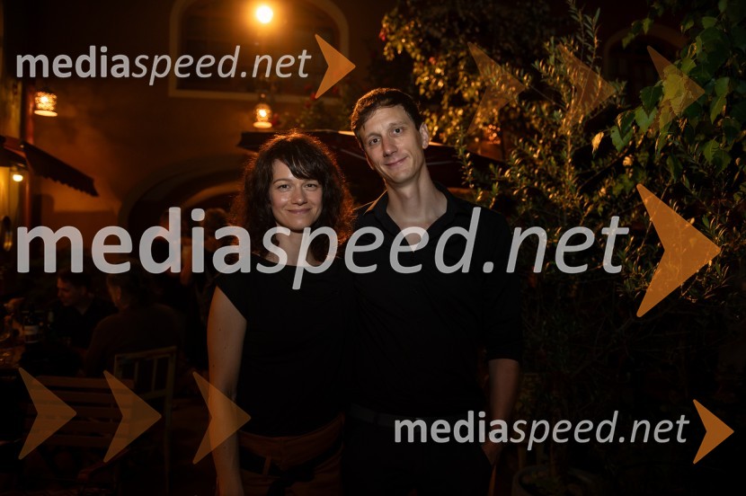  Nika Rozman, igralka;  Jurij Drevenšek, igralecDnevi poezije in vina 2023