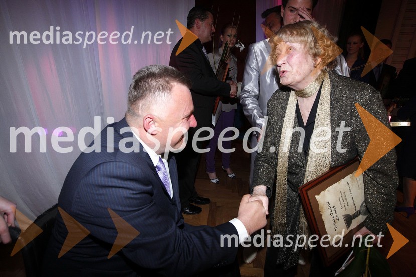 Mediaspeed Naj Celjanka Celjan za leto 2008 in modna revija Modni