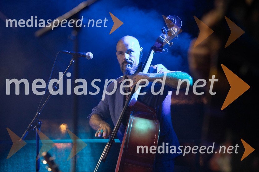  Štefan Švagelj, glasbenik, skupina Šukar35. Mednarodni festival Noči v stari Ljubljani