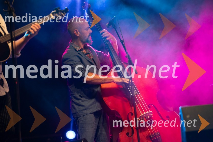  Štefan Švagelj, glasbenik, skupina Šukar35. Mednarodni festival Noči v stari Ljubljani