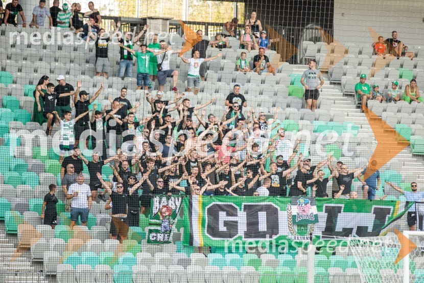 Nogometna tekma 6. kola Prve Lige Telemach med NK Olimpija Ljubljana in NK Celje