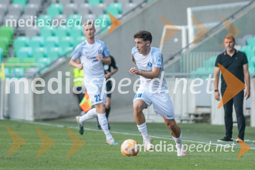  Žan  Karničnik, nogometaš, NK Celje;  Tamar Svetlin, nogometaš, NK CeljeNogometna tekma 6. kola Prve Lige Telemach med NK Olimpija Ljubljana in NK Celje