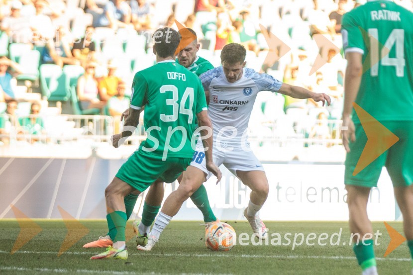  Agustin Doffo, nogometaš, NK Olimpija;  ... Nogometna tekma 6. kola Prve Lige Telemach med NK Olimpija Ljubljana in NK Celje