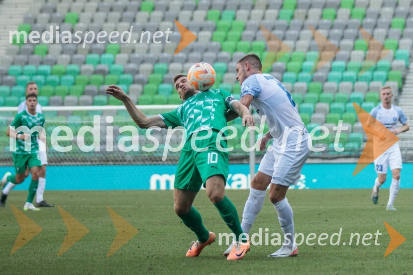  Timi Max Elšnik, nogometaš, NK Olimpija;  ... Nogometna tekma 6. kola Prve Lige Telemach med NK Olimpija Ljubljana in NK Celje