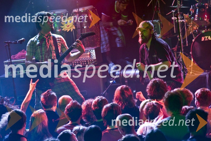 Elvis Jackson, koncert v Cvetličarni MediaparkElvis Jackson, koncert v Cvetličarni Mediapark