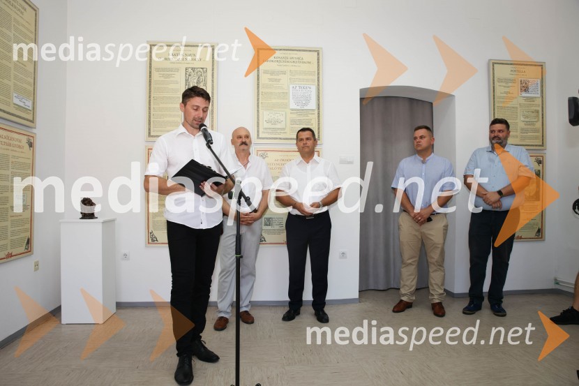  Dubravko Baumgartner, programski vodja likovne dejavnosti v Galeriji-Muzej Lendava; dr. Zoltán Lendvai Kepe , višji kustos, Galerija-Muzej Lendava;  Janez Magyar, župan, Občina Lendava;  Patrik Kocet;  Mihael Šooš, direktor Zavoda za kulturo madžarske narodnosti (ZKMN) LendavaBogračfest 2023