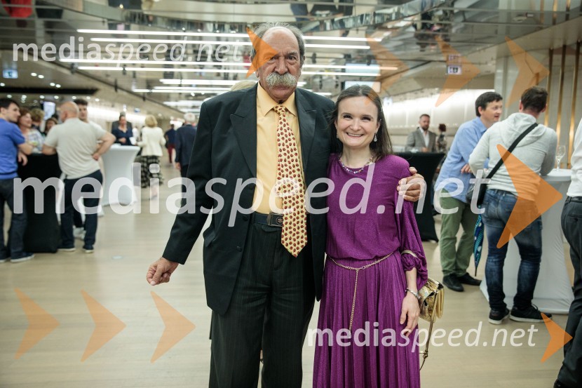  Marijan Zlobec, novinar, kritik;  ... Kraljevi orkester Concertgebouw iz Amsterdama na Ljubljana Festivalu