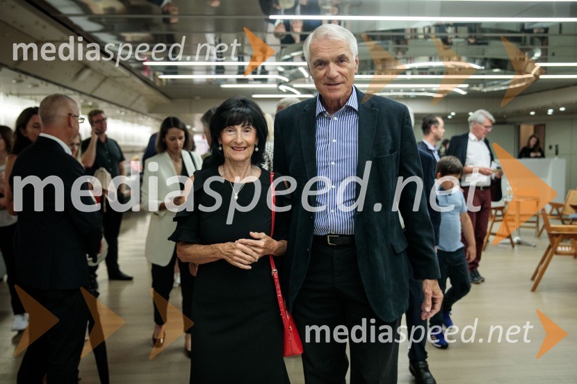  Katarina Sibinčič, odvetnica;  Slobodan Sibinčič , generalni sekretar Evropskega združenja poslovnih medijev, predsednik sveta Managerskih koncertov, Švedski generalni častni konzulKraljevi orkester Concertgebouw iz Amsterdama na Ljubljana Festivalu