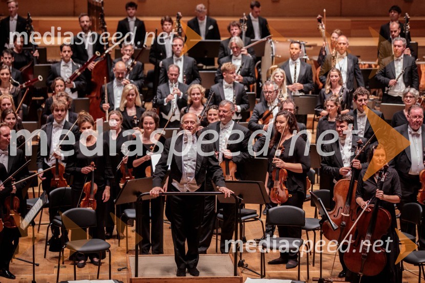  Iván Fischer, dirigentKraljevi orkester Concertgebouw iz Amsterdama na Ljubljana Festivalu
