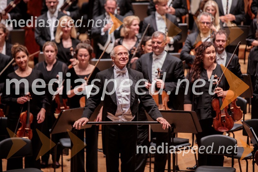  Iván Fischer, dirigentKraljevi orkester Concertgebouw iz Amsterdama na Ljubljana Festivalu
