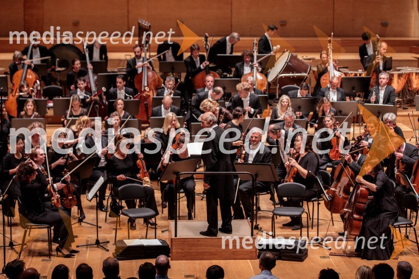  Iván Fischer, dirigentKraljevi orkester Concertgebouw iz Amsterdama na Ljubljana Festivalu