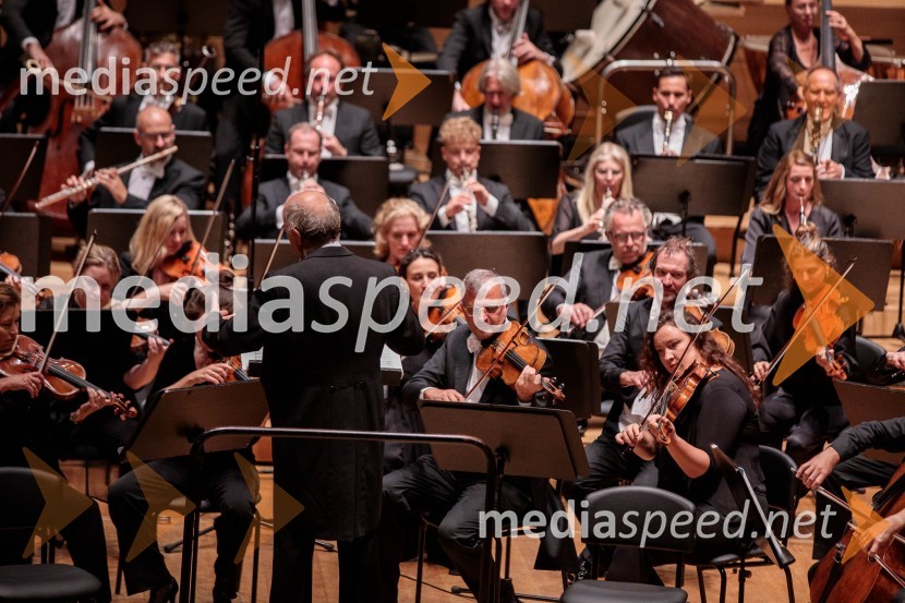  Iván Fischer, dirigentKraljevi orkester Concertgebouw iz Amsterdama na Ljubljana Festivalu
