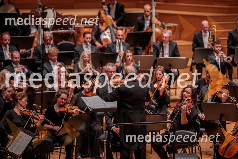  Iván Fischer, dirigentKraljevi orkester Concertgebouw iz Amsterdama na Ljubljana Festivalu