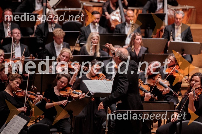  Iván Fischer, dirigentKraljevi orkester Concertgebouw iz Amsterdama na Ljubljana Festivalu