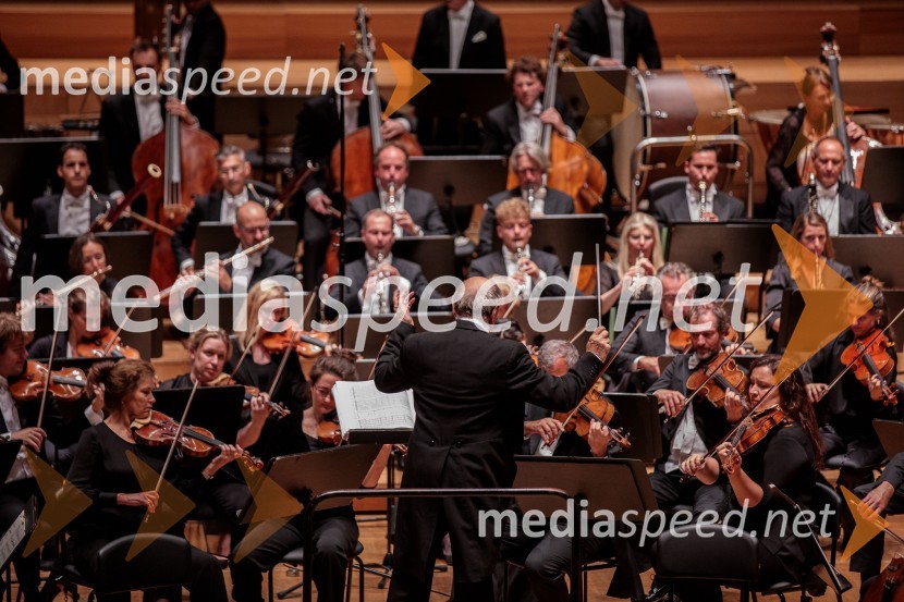  Iván Fischer, dirigentKraljevi orkester Concertgebouw iz Amsterdama na Ljubljana Festivalu