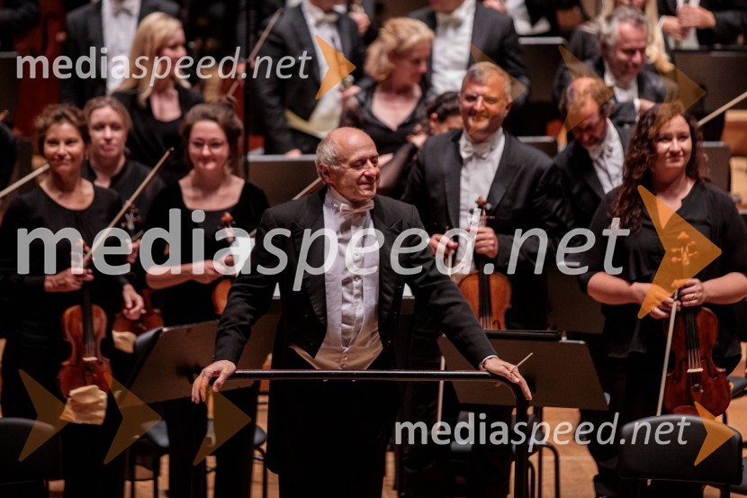  Iván Fischer, dirigentKraljevi orkester Concertgebouw iz Amsterdama na Ljubljana Festivalu