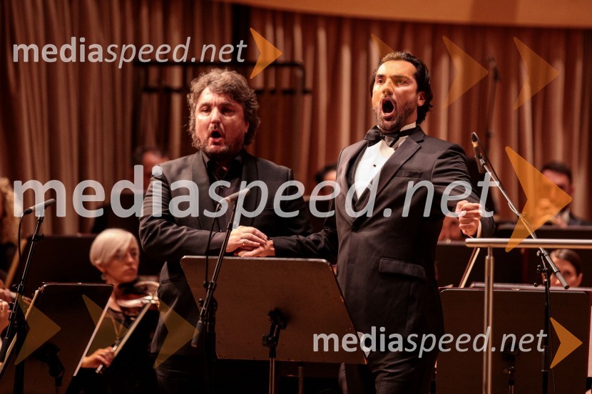  Ludovic Tézier, operni pevec;  Jonathan Tetelman, operni pevecV Slovenski filharmoniji  nastopila baritonist Ludovic Tézier in tenorist  Jonathan Tetelman, 71. Ljubljana Festival