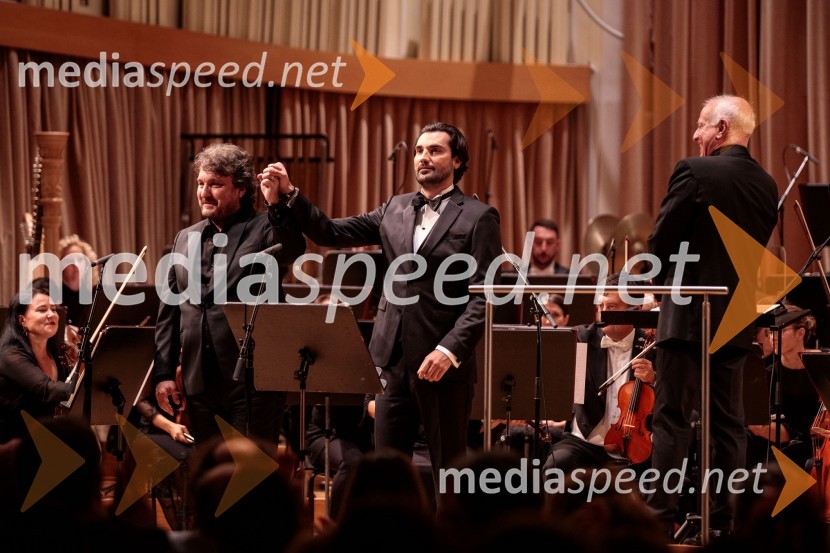  Ludovic Tézier, operni pevec;  Jonathan Tetelman, operni pevec;  Marco Boemi, dirigentV Slovenski filharmoniji  nastopila baritonist Ludovic Tézier in tenorist  Jonathan Tetelman, 71. Ljubljana Festival
