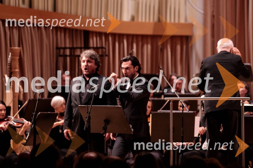  Ludovic Tézier, operni pevec;  Jonathan Tetelman, operni pevec;  Marco Boemi, dirigentV Slovenski filharmoniji  nastopila baritonist Ludovic Tézier in tenorist  Jonathan Tetelman, 71. Ljubljana Festival