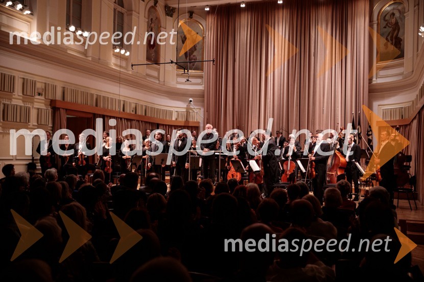  Ludovic Tézier, operni pevec;  Jonathan Tetelman, operni pevec;  Marco Boemi, dirigentV Slovenski filharmoniji  nastopila baritonist Ludovic Tézier in tenorist  Jonathan Tetelman, 71. Ljubljana Festival