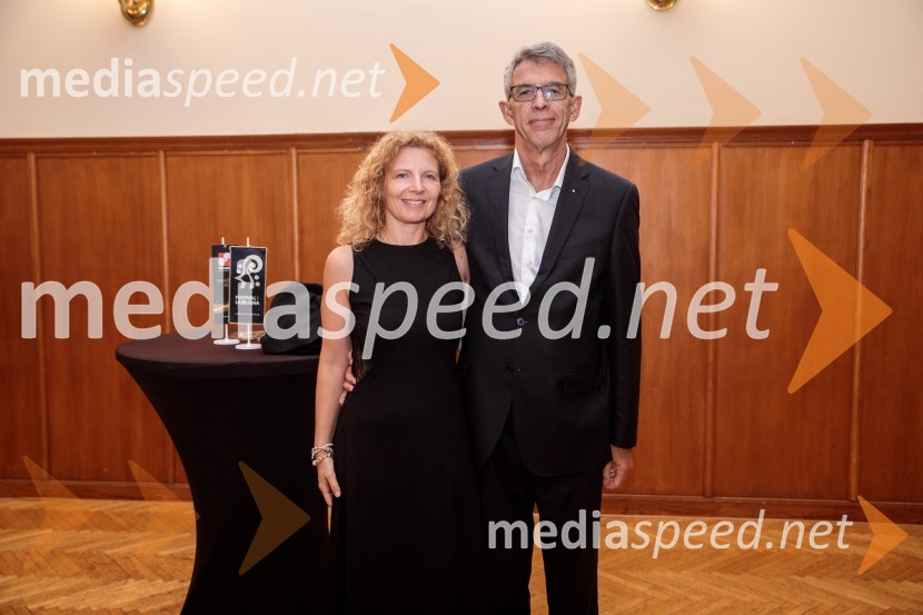 mag. Tadeja Kuhar, predstavnica Državne revizijske komisije za odnose z javnostmi;  Andrej  Kren, direktor PC BrdoV Slovenski filharmoniji  nastopila baritonist Ludovic Tézier in tenorist  Jonathan Tetelman, 71. Ljubljana Festival