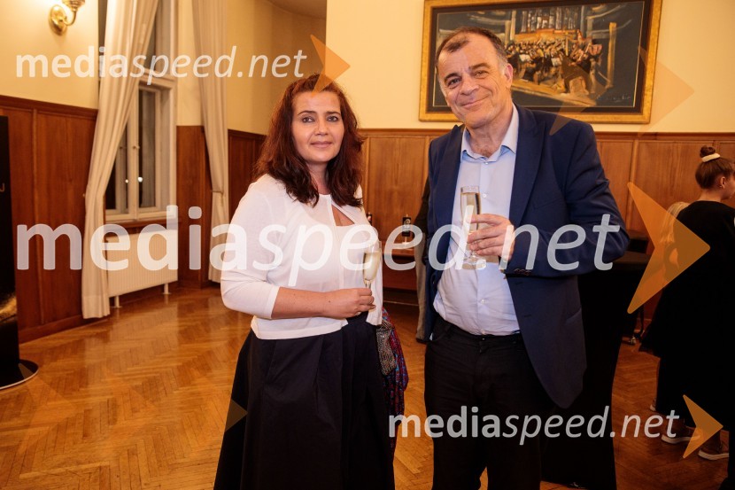 mag. Mateja Demšič, vodja oddelka za kulturo, Mestna občina Ljubljana;  ... V Slovenski filharmoniji  nastopila baritonist Ludovic Tézier in tenorist  Jonathan Tetelman, 71. Ljubljana Festival