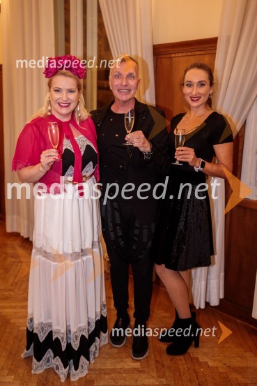  Danica Lovenjak, novinarka, voditeljica;   Igor  Jelen-Iggy, Hiša umetnosti IGEN Celje;  Gaja Višnar, igralkaV Slovenski filharmoniji  nastopila baritonist Ludovic Tézier in tenorist  Jonathan Tetelman, 71. Ljubljana Festival
