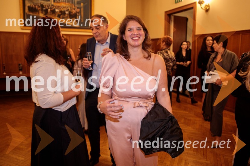  Nuša Ferkulj, trženje Festival LjubljanaV Slovenski filharmoniji  nastopila baritonist Ludovic Tézier in tenorist  Jonathan Tetelman, 71. Ljubljana Festival