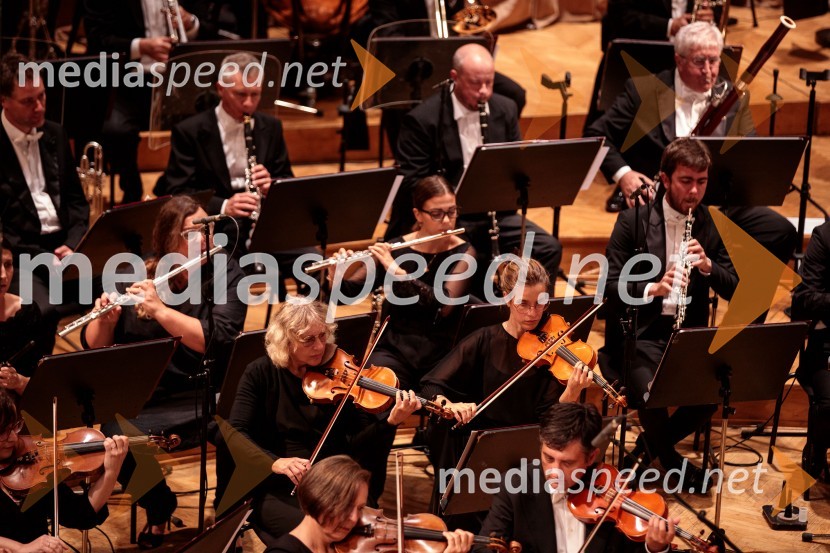 V Slovenski filharmoniji  nastopila baritonist Ludovic Tézier in tenorist  Jonathan Tetelman, 71. Ljubljana Festival