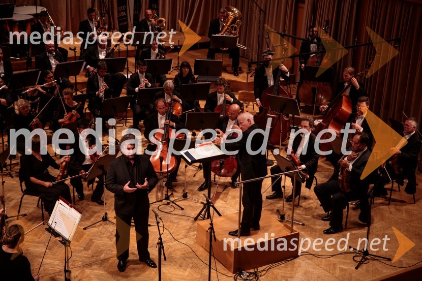  Ludovic Tézier, operni pevec;  Marco Boemi, dirigentV Slovenski filharmoniji  nastopila baritonist Ludovic Tézier in tenorist  Jonathan Tetelman, 71. Ljubljana Festival