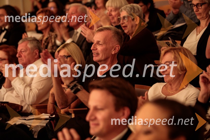   Igor  Jelen-Iggy, Hiša umetnosti IGEN CeljeV Slovenski filharmoniji  nastopila baritonist Ludovic Tézier in tenorist  Jonathan Tetelman, 71. Ljubljana Festival