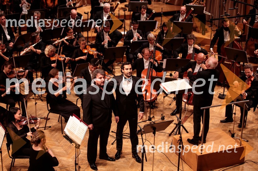  Ludovic Tézier, operni pevec;  Jonathan Tetelman, operni pevec;  Marco Boemi, dirigentV Slovenski filharmoniji  nastopila baritonist Ludovic Tézier in tenorist  Jonathan Tetelman, 71. Ljubljana Festival