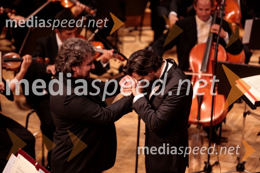  Ludovic Tézier, operni pevec;  Jonathan Tetelman, operni pevecV Slovenski filharmoniji  nastopila baritonist Ludovic Tézier in tenorist  Jonathan Tetelman, 71. Ljubljana Festival