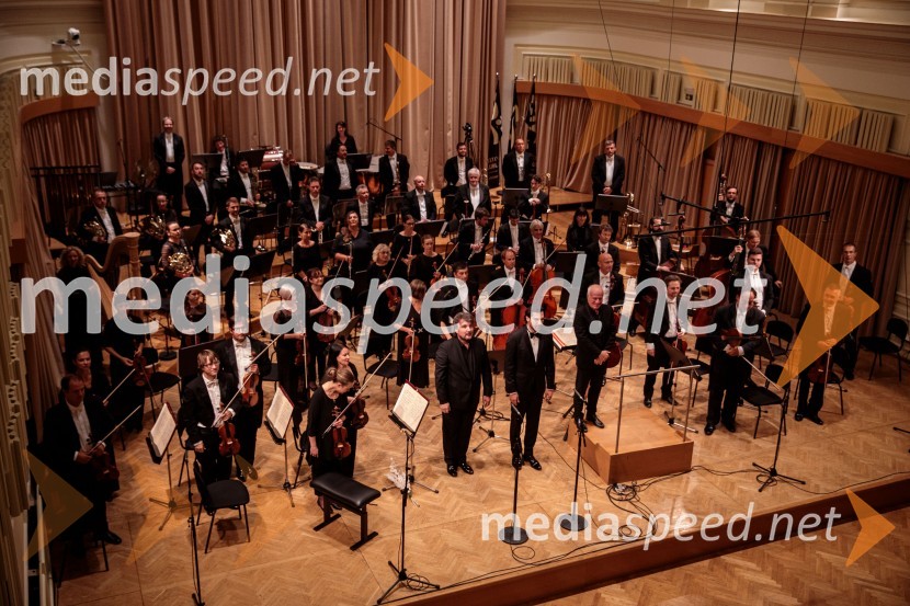  Ludovic Tézier, operni pevec;  Jonathan Tetelman, operni pevec;  Marco Boemi, dirigentV Slovenski filharmoniji  nastopila baritonist Ludovic Tézier in tenorist  Jonathan Tetelman, 71. Ljubljana Festival