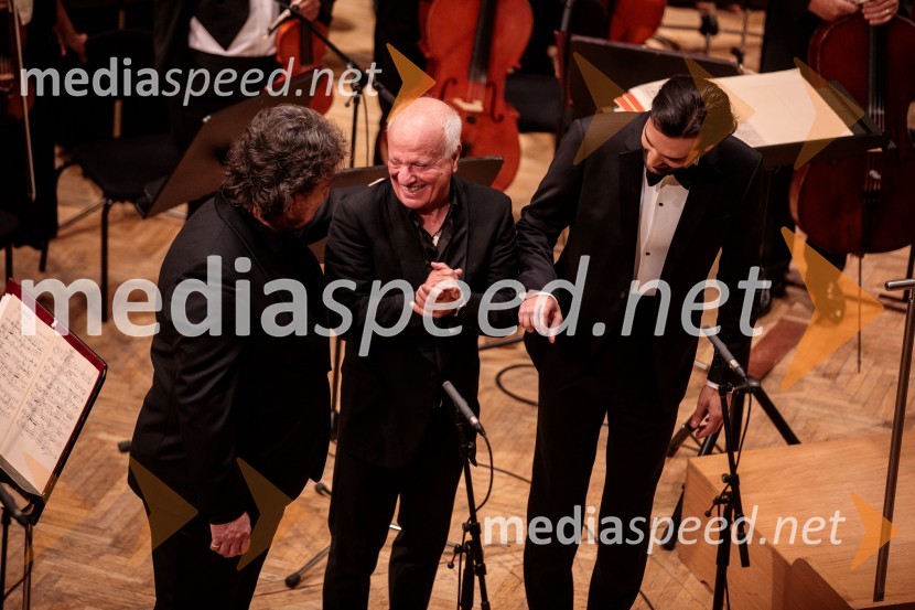  Ludovic Tézier, operni pevec;  Marco Boemi, dirigent;  Jonathan Tetelman, operni pevecV Slovenski filharmoniji  nastopila baritonist Ludovic Tézier in tenorist  Jonathan Tetelman, 71. Ljubljana Festival