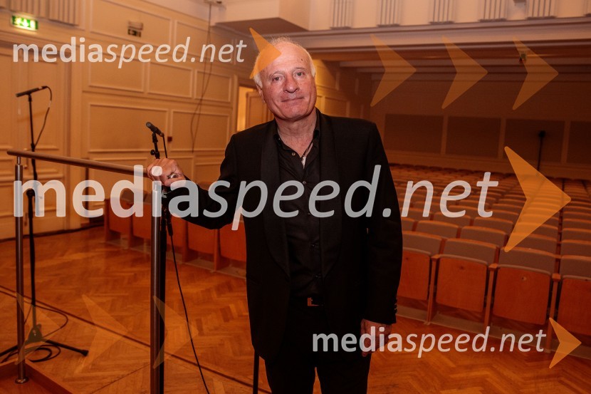  Marco Boemi, dirigentV Slovenski filharmoniji  nastopila baritonist Ludovic Tézier in tenorist  Jonathan Tetelman, 71. Ljubljana Festival