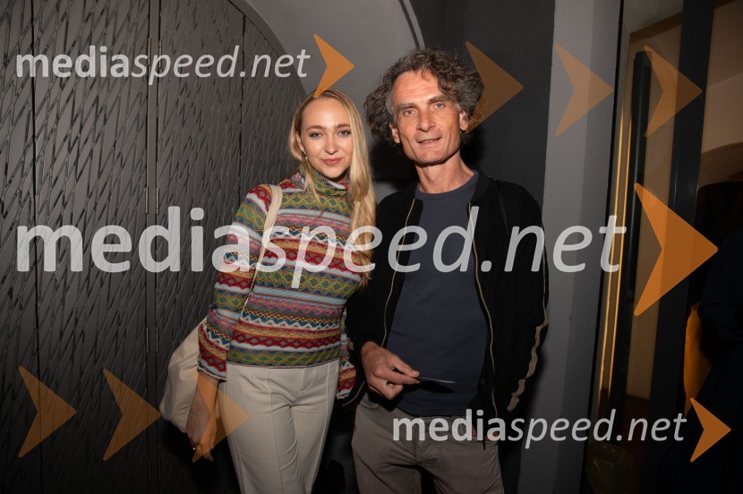  Ališa Kasjak Gutman;  Jure Longyka, moderatorKavarna Astoria, slavnostna premiera digitalno restavriranega filma