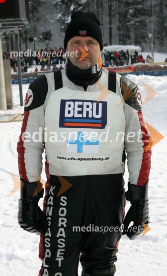 Jouni Seppaenen (Finska)SPEEDWAY NA LEDU, polfinale svetovnega prvenstva posameznikov, 2. dirka