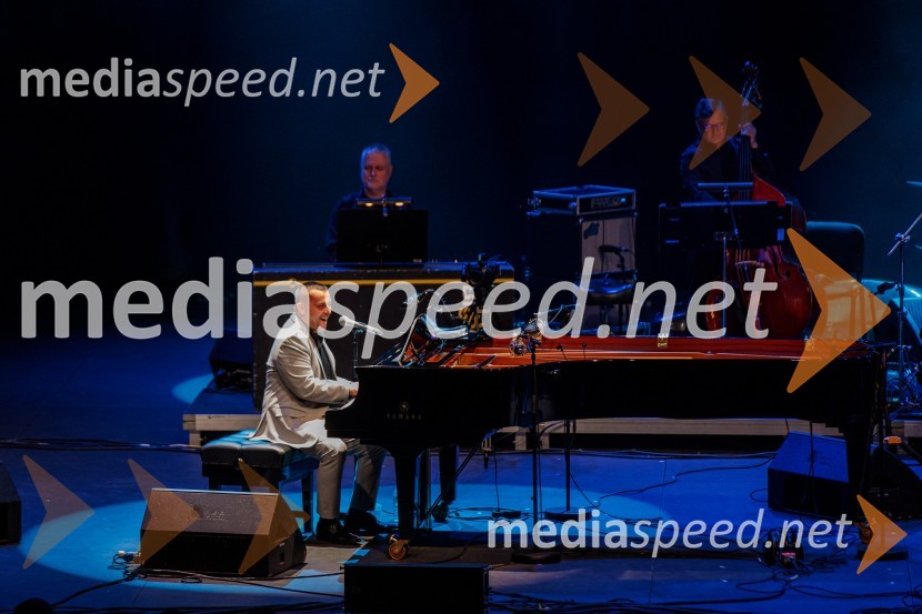 Koncert Uroša Perića ob spremljavi Big Banda RTV Slovenija, 71. Ljubljana Festival