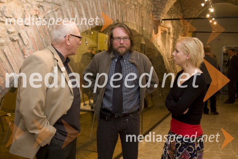 Marko Simčič, igralec, Bojan Umek, igralec in Vesna Slapar, igralkaPodelitev priznanj znanim gledališčnikom