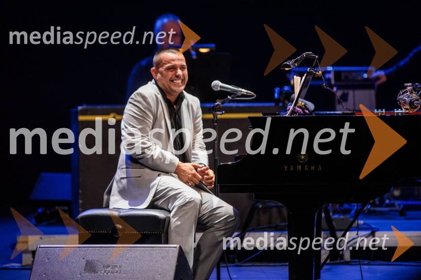 Koncert Uroša Perića ob spremljavi Big Banda RTV Slovenija, 71. Ljubljana Festival