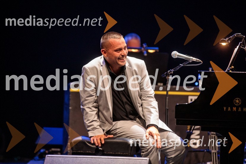 Koncert Uroša Perića ob spremljavi Big Banda RTV Slovenija, 71. Ljubljana Festival