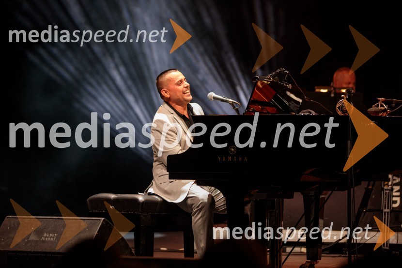 Koncert Uroša Perića ob spremljavi Big Banda RTV Slovenija, 71. Ljubljana Festival