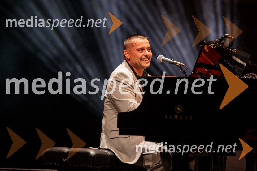 Koncert Uroša Perića ob spremljavi Big Banda RTV Slovenija, 71. Ljubljana Festival