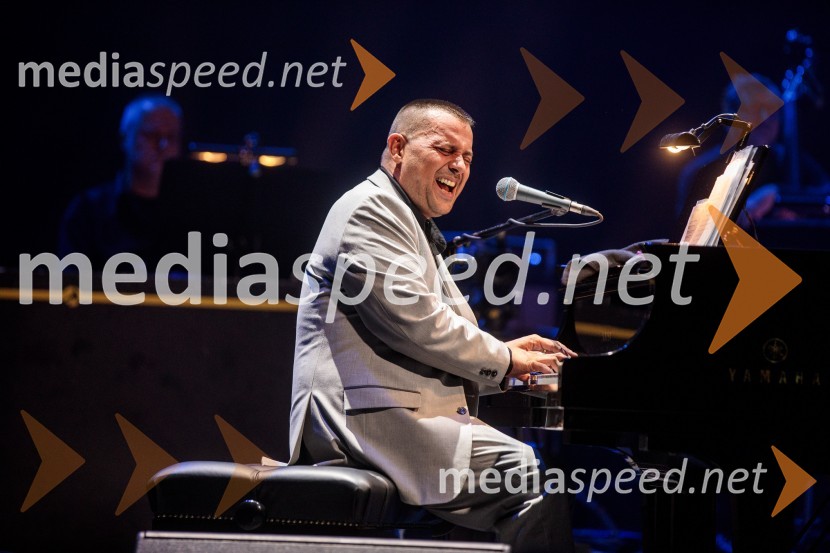 Koncert Uroša Perića ob spremljavi Big Banda RTV Slovenija, 71. Ljubljana Festival